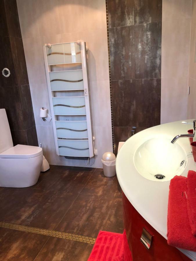 Les Lauriers Roses Hotel Bourg-lès-Valence Eksteriør billede